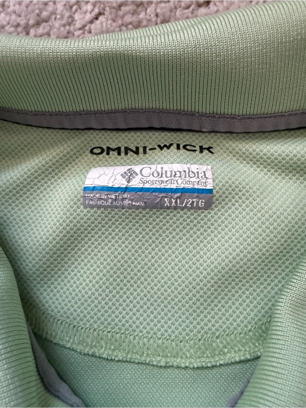 Columbia Men’s Mint Green Polo Shirt - Picture 3 of 6